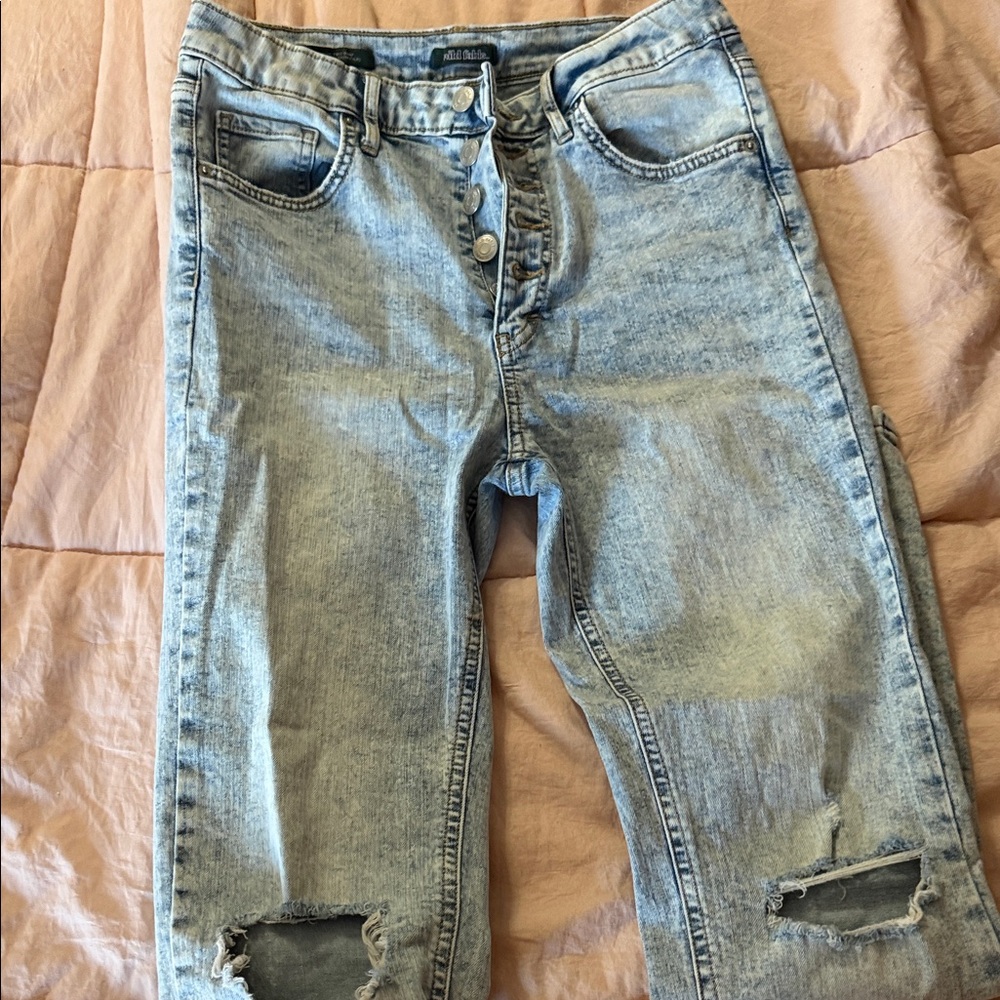 Wild Fable Women's Light Blue High Rise Distressed Jeans